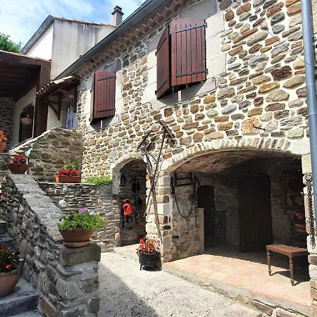 Mes Maisons: Luxury Gites with Pool, Aircon, and Pet-Friendly Amenities Gagnieres Exterior photo