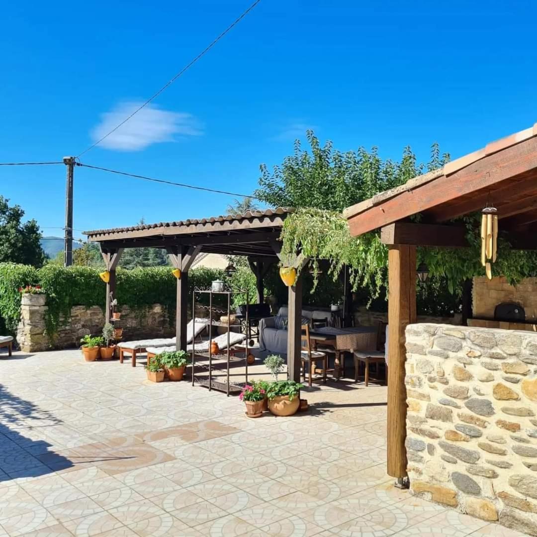 Holiday home Mes Maisons: Luxury With Pool, Aircon, And Pet-friendly Amenities Gagnieres