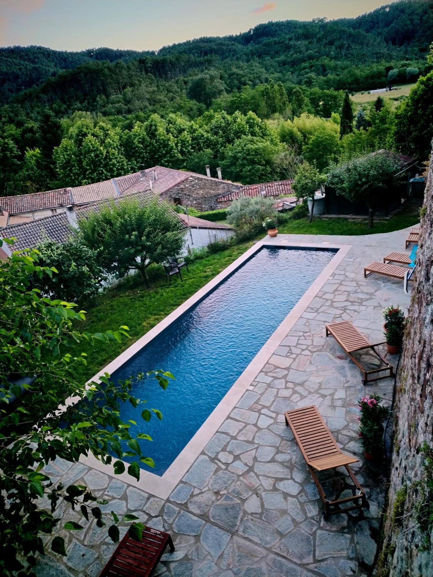 Holiday home Mes Maisons: Luxury With Pool, Aircon, And Pet-friendly Amenities *
